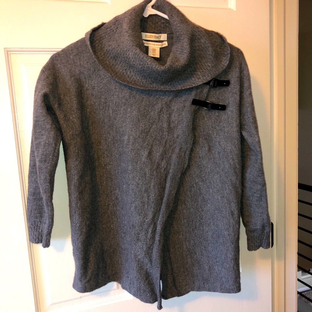 Grey Ellen Tracy wool sweater with 3/4 sleeves